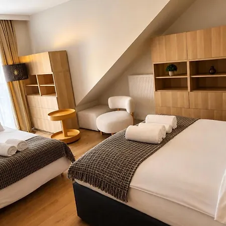 Silarent Parkowa 3 *